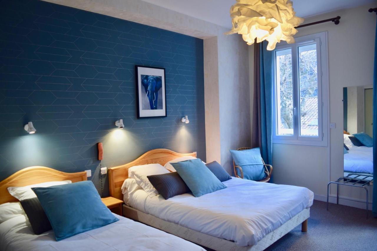 Hotel Et Appartements Les Platanes Thueyts Zewnętrze zdjęcie