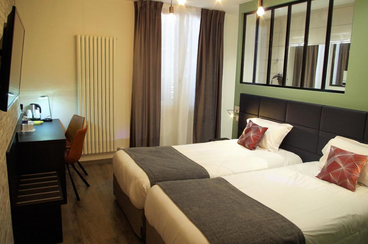 Hotel Et Appartements Les Platanes Thueyts Zewnętrze zdjęcie