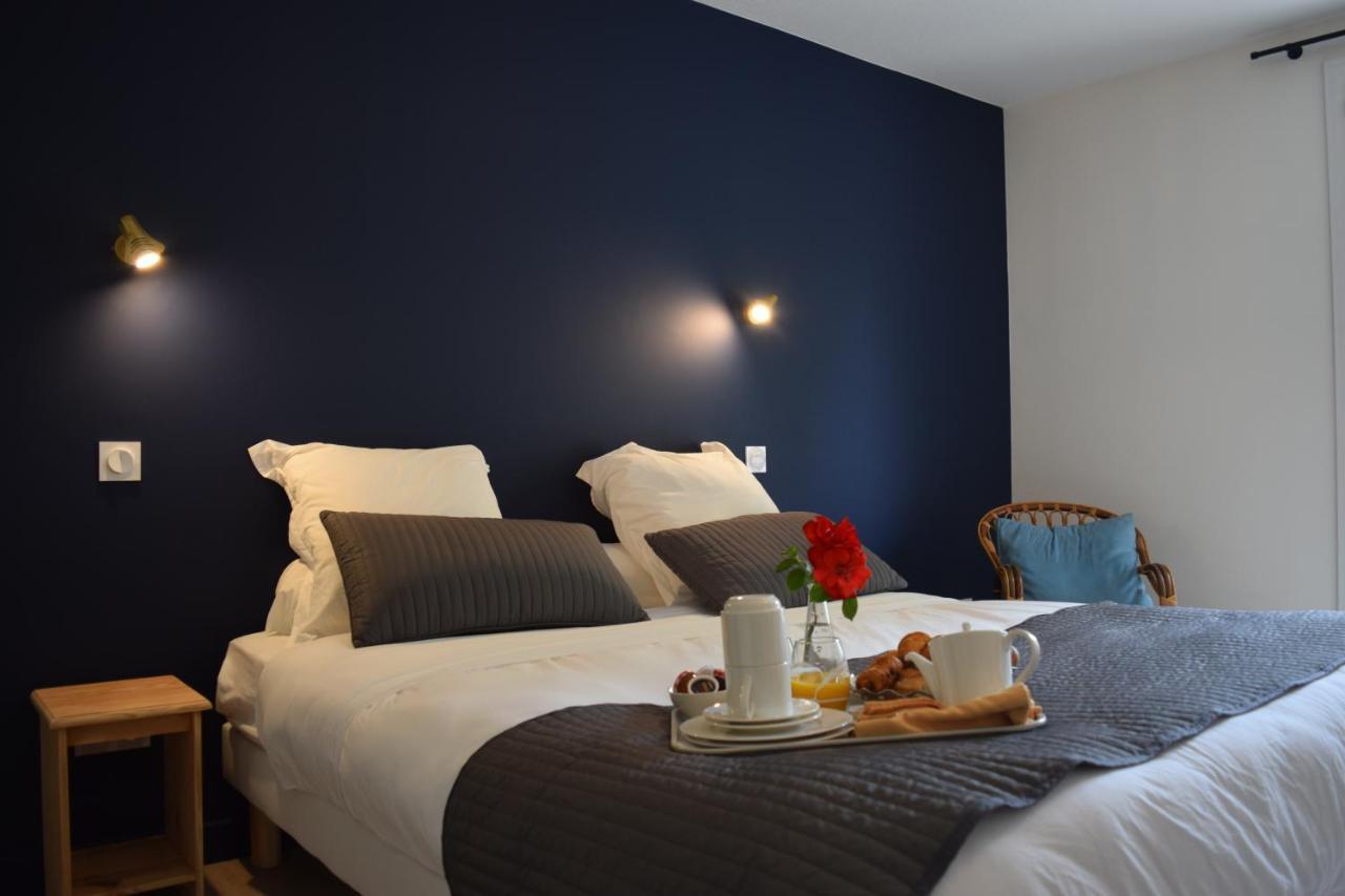 Hotel Et Appartements Les Platanes Thueyts Zewnętrze zdjęcie