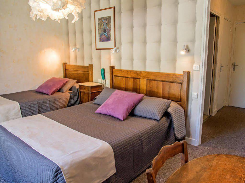 Hotel Et Appartements Les Platanes Thueyts Zewnętrze zdjęcie